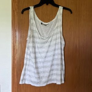 J-lo tank